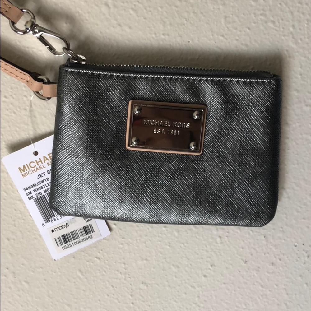 Michael Kors Wristlet